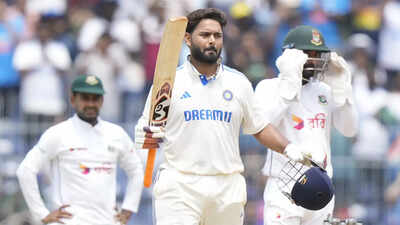 Rishabh Pant re-enters top 10; Rohit Sharma, Virat Kohli slip in ICC Test rankings