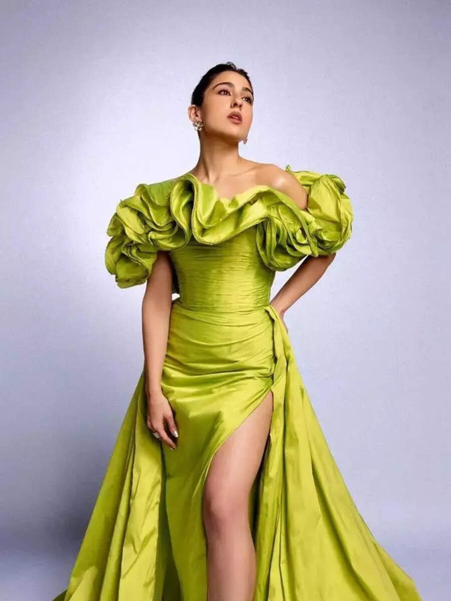 ​Watch Sara Ali Khan setting trends in Bollywood​