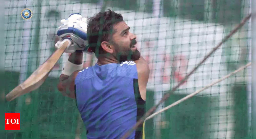 Virat Kohli smashes big and long as India hit the ground in Kanpur ...