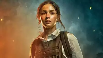 Jigra' trailer: Alia Bhatt packs in some impressive action in her quest to  save her brother played by Vedang Raina | Hindi Movie News - Times of India