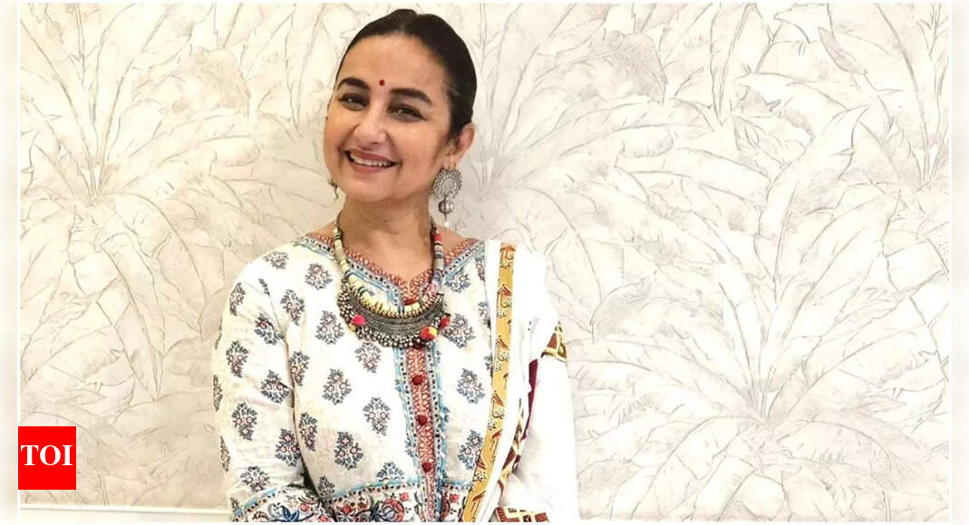 Divya Dutta Slams IndiGo Over Flight Cancellation