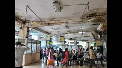 Swargate MRSTC bus stand building in weak condition, reveals structural audit