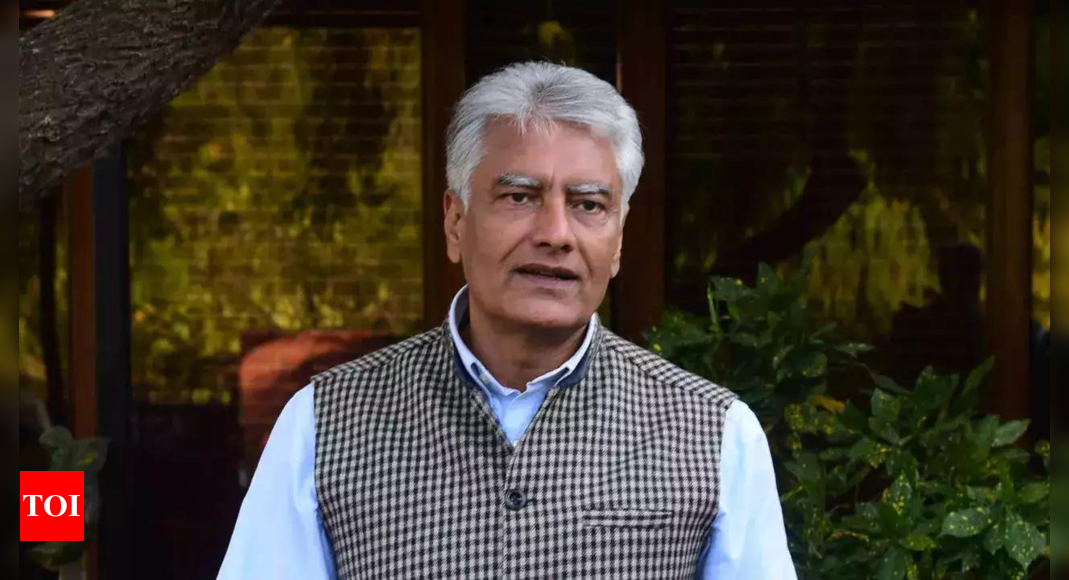 Jakhar Remains Punjab BJP Chief: Rumors Denied