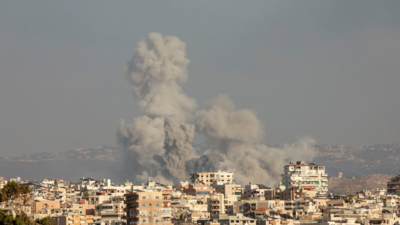 After IDF airstrikes on Beirut, Hezbollah fires “barrels” of rockets into Israel