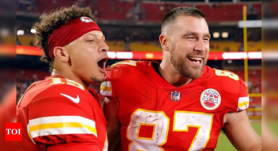 Patrick Mahomes and Travis Kelce lead the Chiefs to a thrilling 17-10 comeback win over the Chargers | NFL News