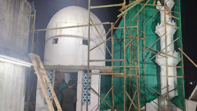 Mumbai: Trustees begin demolition of unauthorised portions of Dharavi's Subhani mosque