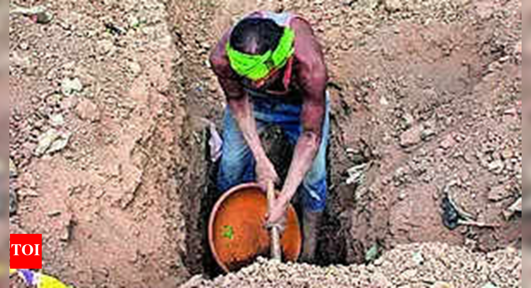 Ahmedabad Municipal Corporation Re 1 Funeral Practices Evolve, But