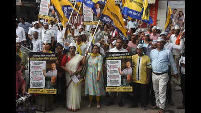 AAP morcha to RSS HQ poses 5 questions on BJP’s ethics