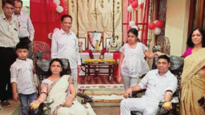 This Patel family of Ahmedabad has donated 630 litres of blood!