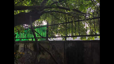 172 Students Evacuate College Hostel After Intruders' Night ...