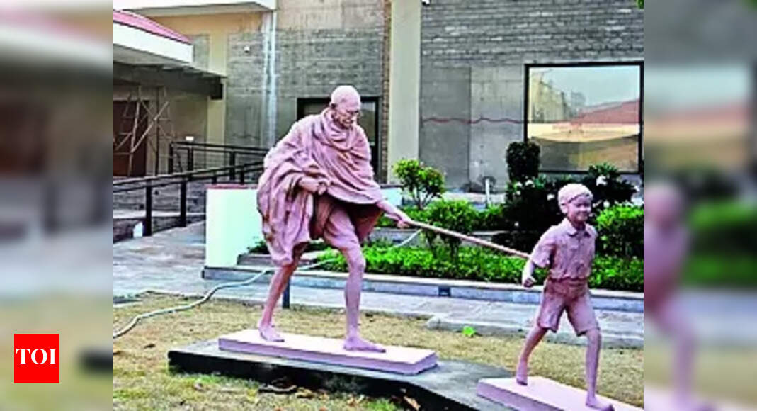 Protests Erupt as Teachers and Students Oppose Gandhi Jayanti School Policy in Rajasthan | Jaipur News