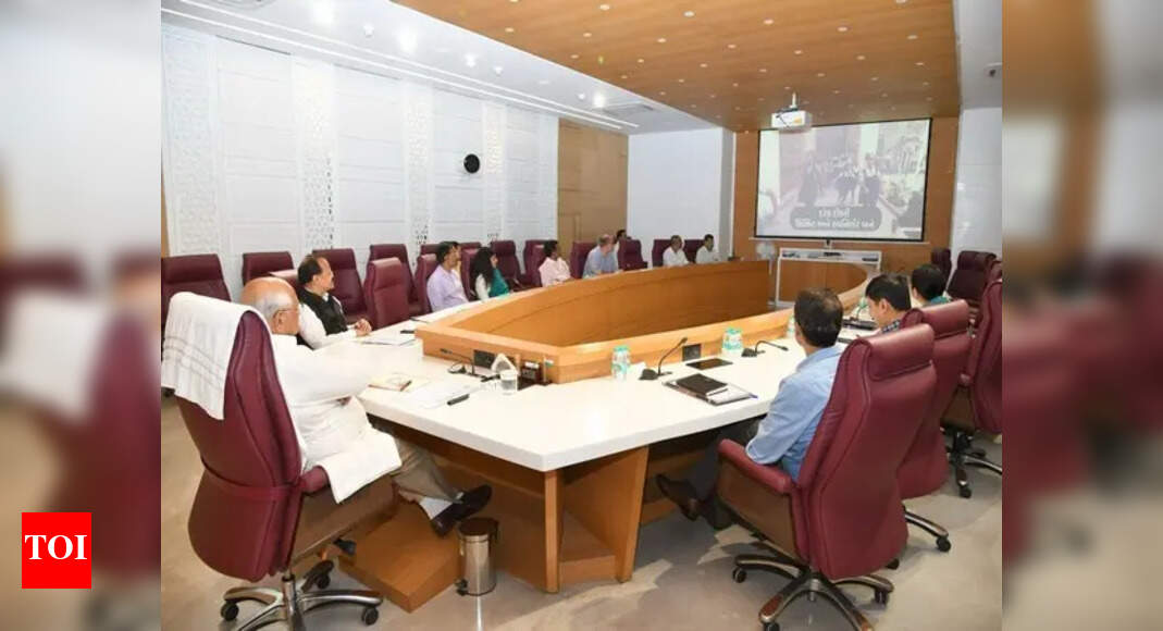 गुजरात ने बालिका शिक्षा के वित्तपोषण के लिए उपहारों की ऑनलाइन नीलामी के लिए ई-पोर्टल लॉन्च किया