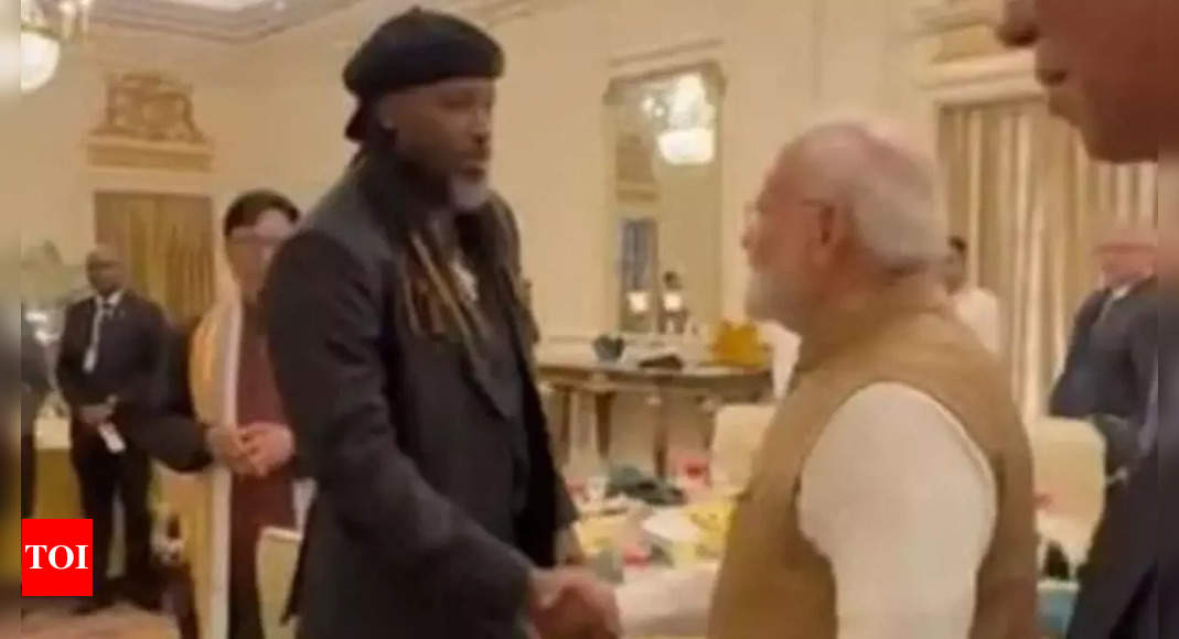 Chris Gayle Meets Indian Prime Minister Modi