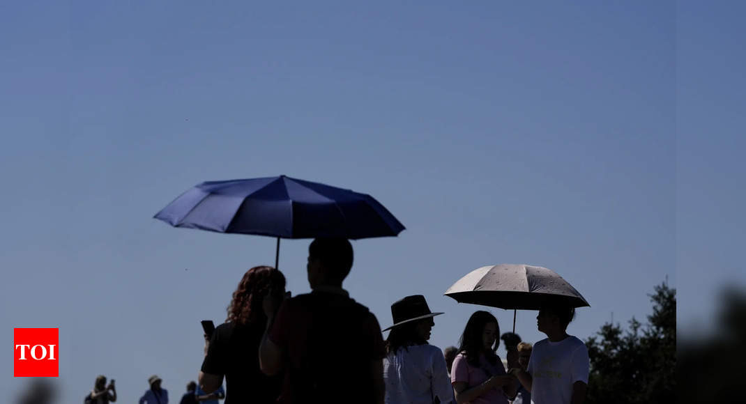 Excessive Heat Warnings: The San Francisco Bay Area is experiencing a “second summer” as temperatures reach record highs