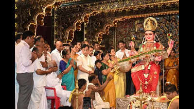 Janardhana Poojary inaugurates M’luru Dasara at Kudroli Temple