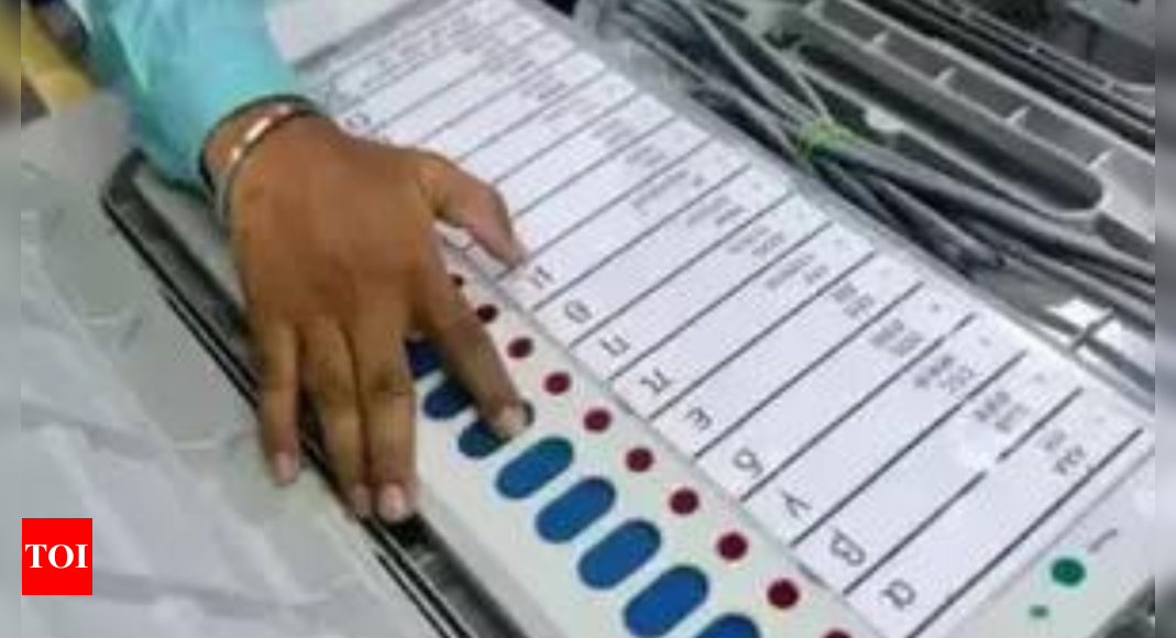 Haryana polls: In Kurukshetra, lack of government jobs on top of voters’ minds | India News – Times of India