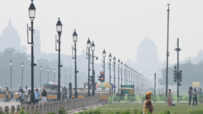 Delhi AQI rises post-monsoon; average 166 AQI recorded, several areas breach 200 mark