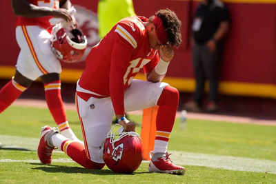 “I felt like s**t that I hit Rashee”: Patrick Mahomes expressed regret over an accidental collision with wide receiver Rashee Rice