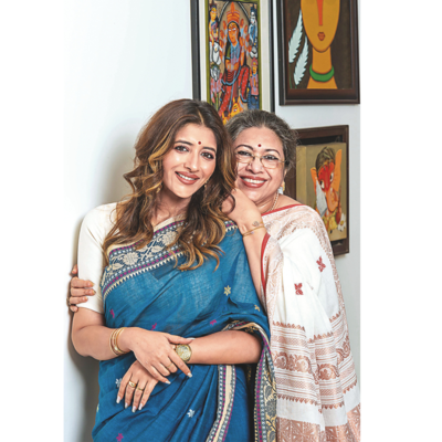 We bond over dhaker taal & the essence of dhuno, say Tanusree and Sreenanda Shankar