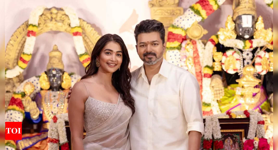 Thalapathy 69: Pooja Hegde shares pictures with Thalapathy Vijay; says ...