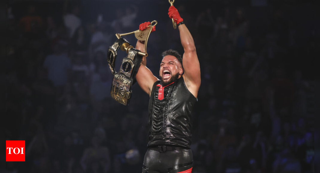 Bloodline Retains Tag Team Titles at SmackDown