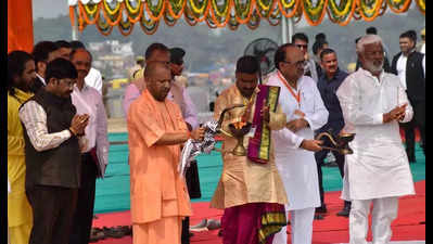 Maha Kumbh will set standards for cleanliness and security: CM Yogi