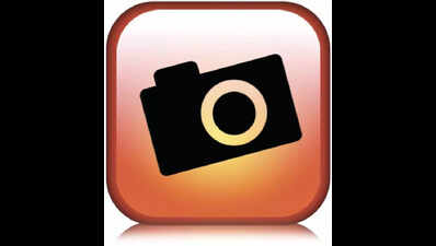 Fraudulent label swap: 2 cameras worth Rs 11.4L stolen