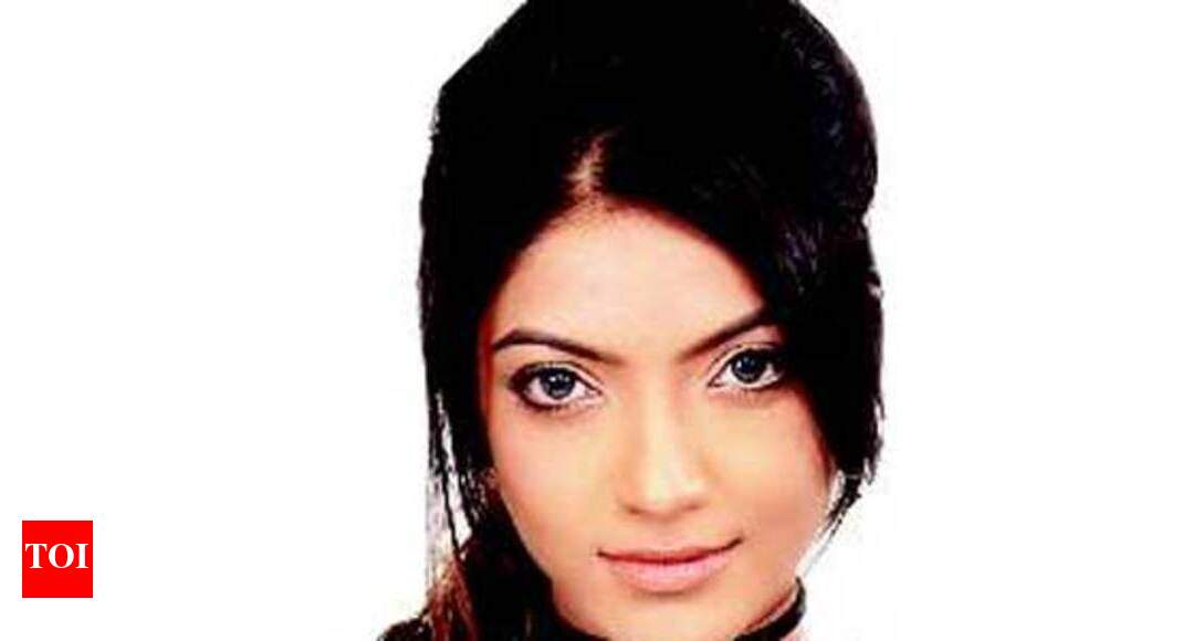 Rupsha’s Bollywood debut | Regional Movie News - Times of India