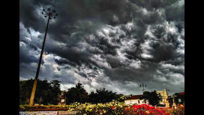 Long farewell: Yellow alert for today and tomorrow