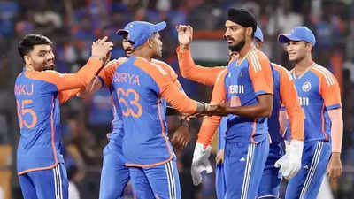 1st T20I: Dominant India make quick work of Bangladesh