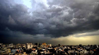 Tamil Nadu schools reopen today after extended quarterly-holidays amid heavy rain warnings for 15 districts – Times of India