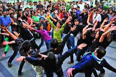 Jaipur’s first flash mob at Triton Mall