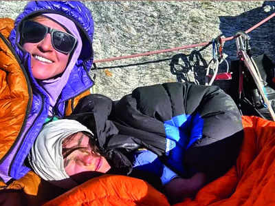 3 freezing nights, no tent: Climbers 'lucky to be alive'