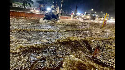 IMD extends yellow alert as rain barrels down on state | Goa News - The ...