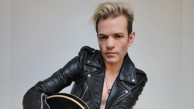 Sum 41’s Deryck Whibley accuses former manager of sexual abuse in new memoir