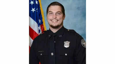 Officer's tragic final moments captured in chilling footage - Times of