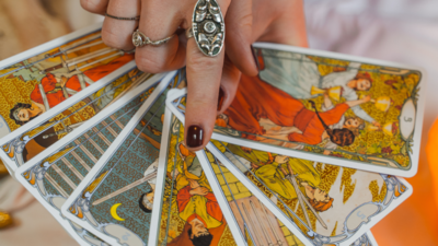 Tarot as a Tool for Decision-Making: How to Weigh Your Options with a Card Spread