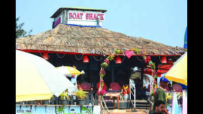 Govt kicks off process to renew pvt shack permits