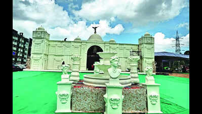 With Kol landmarks as central theme, Durga Puja comes alive in Mumbai, Hyd, Noida