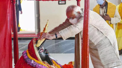 Gifted by PM Modi, Goddess Kali crown stolen from Bangladesh temple