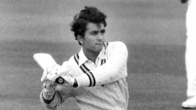 When Sunil Gavaskar batted left-handed in a Ranji Trophy match