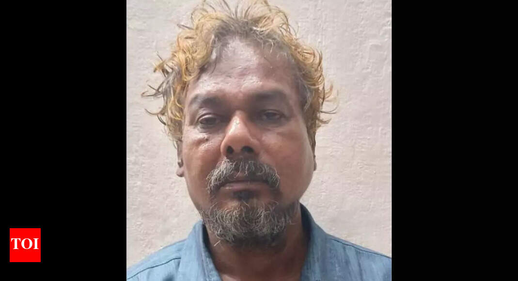 Chennai Man Stabbed to Death by Neighbor Over Chat with Wife | Chennai ...