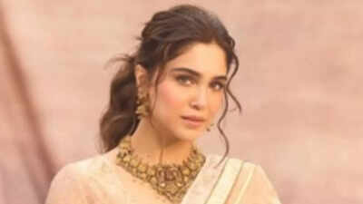 Sharvari reveals why she is praying for 'Alpha' on Dussehra | Hindi