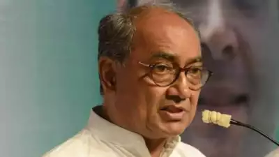 'Small incident': Digvijaya Singh after kin booked for accosting police