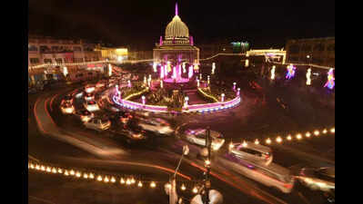 Tourist arrivals to Mysuru continue post-Dasara