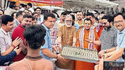 Amul's Banas Dairy unit to make Kashi Vishwanath temple ‘mahaprasad’