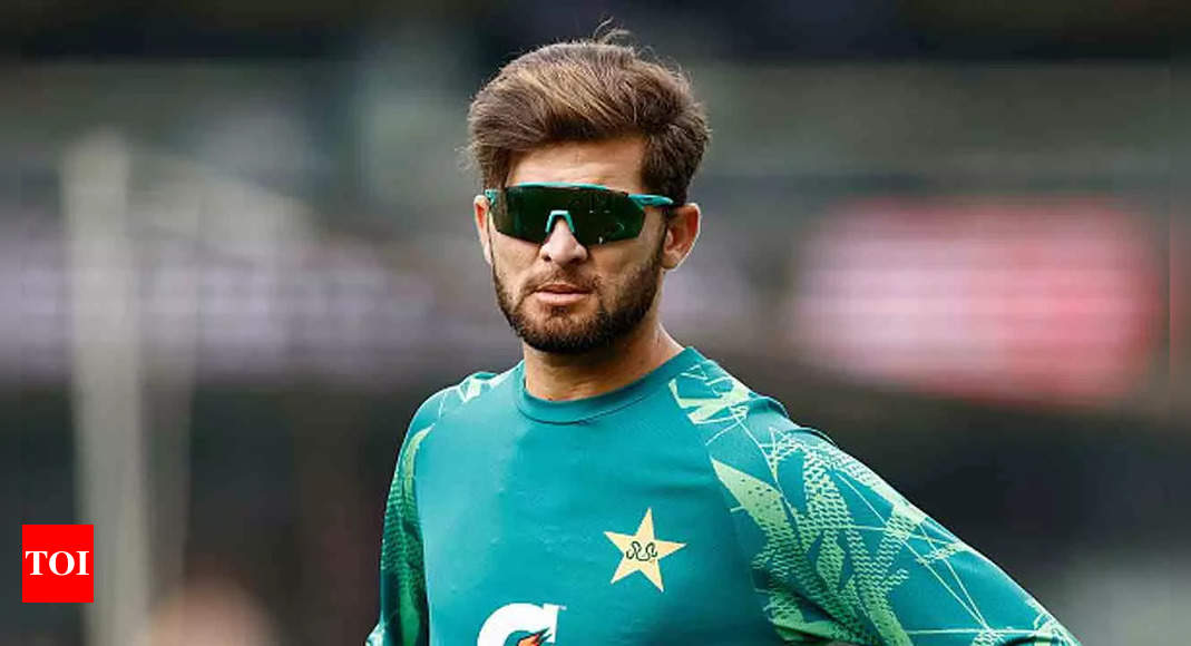 Shaheen Afridi Reacts to Dropping from Pakistan Test Squad