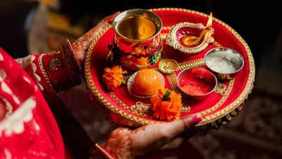 Karwa Chauth 2024: Step-by-step guide to break the fast - Times of India