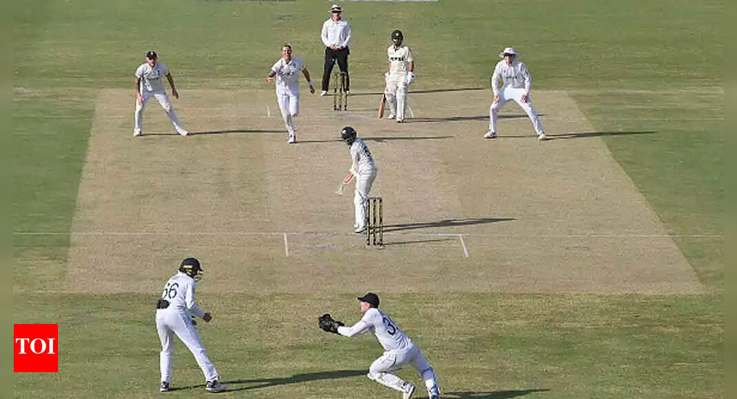 Pakistan vs England Test: Day 1 Recap