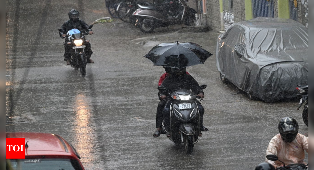 IMD upgrades red alert for Chennai and neighboring districts